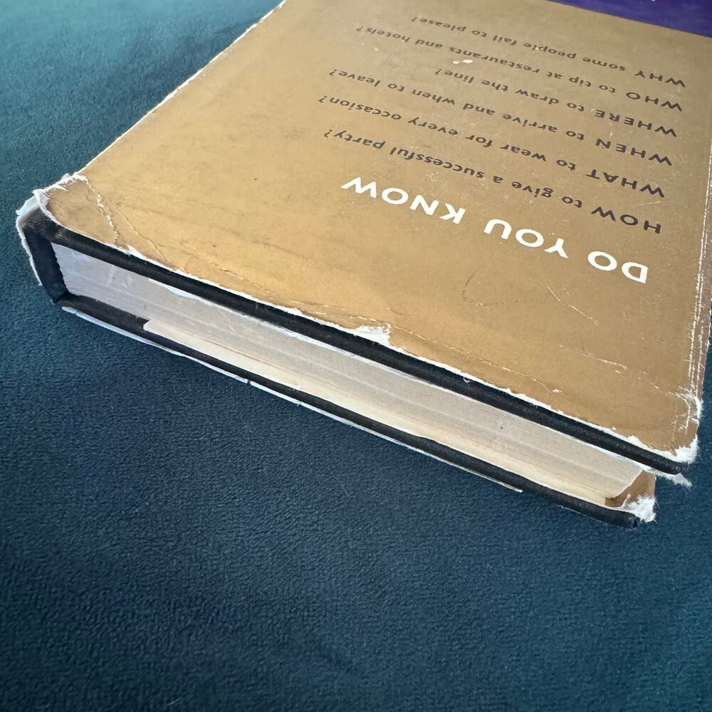 1960s Etiquette Handbook 1962 written by Barbara Cartland Hardback - Picture 6 of 7